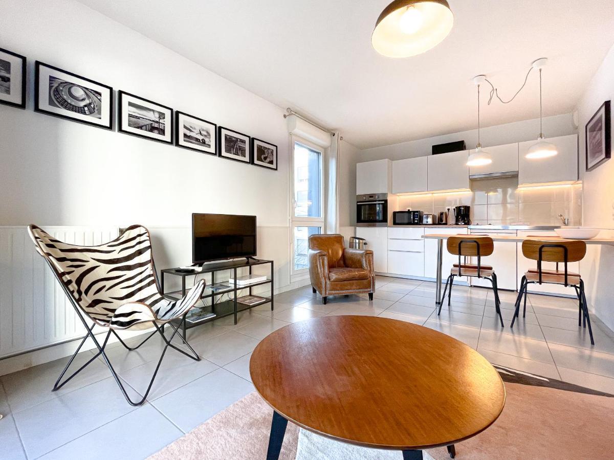Appartements Avec Parking - Cite Du Vin Bordeaux Exterior photo
